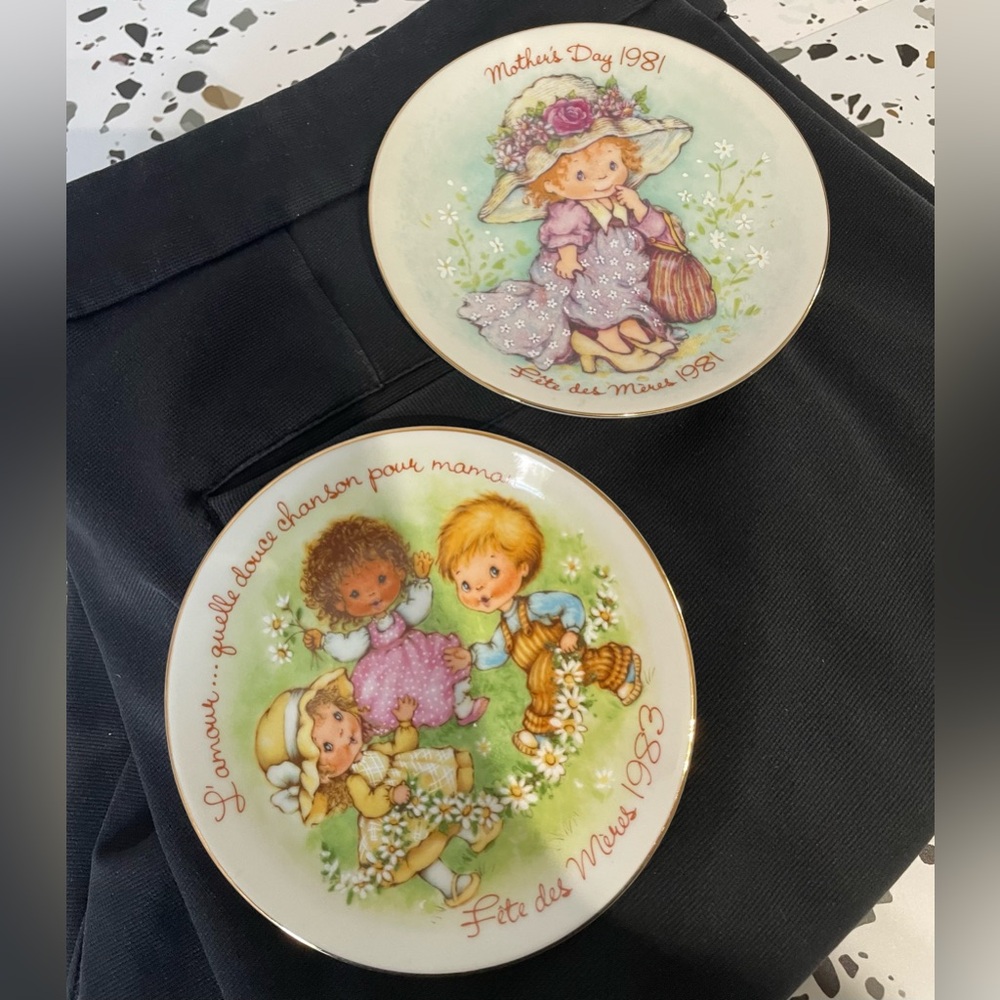 Avon 1981 Mother's Day Plate